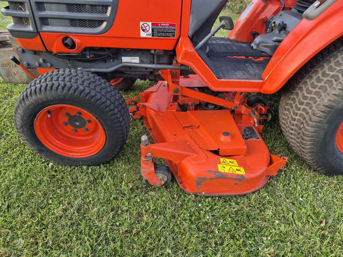 Kubota B2100, sodo traktoriai