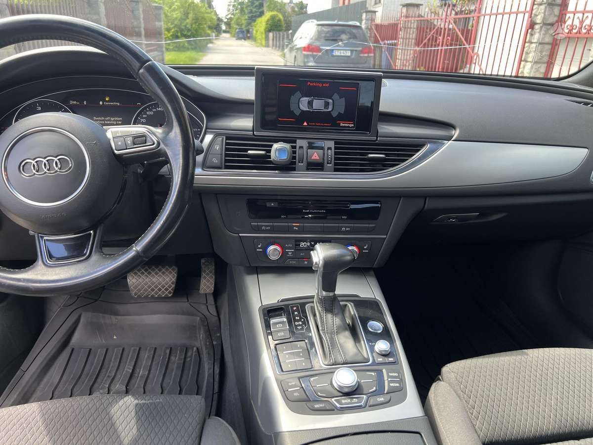 Audi A6, 2.0 l., Седан