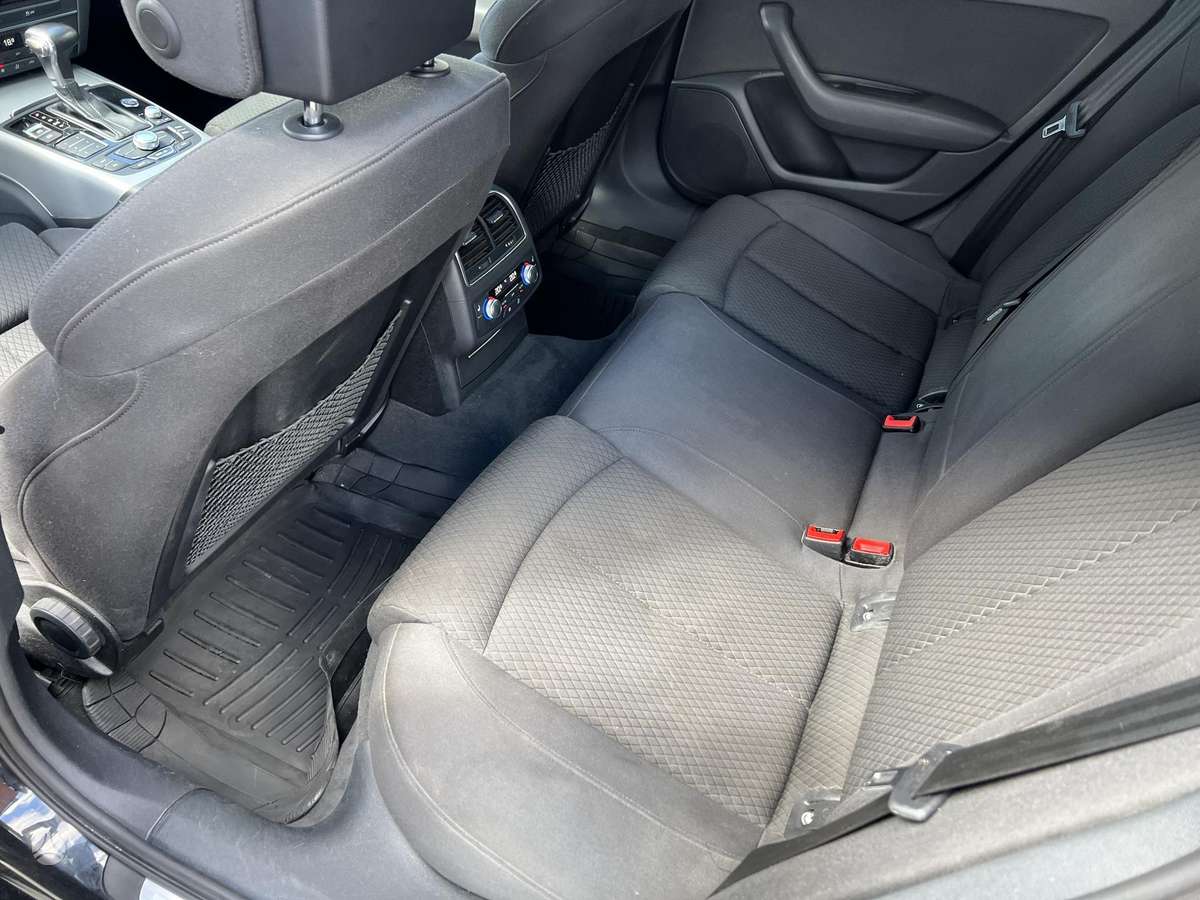 Audi A6, 2.0 l., Седан
