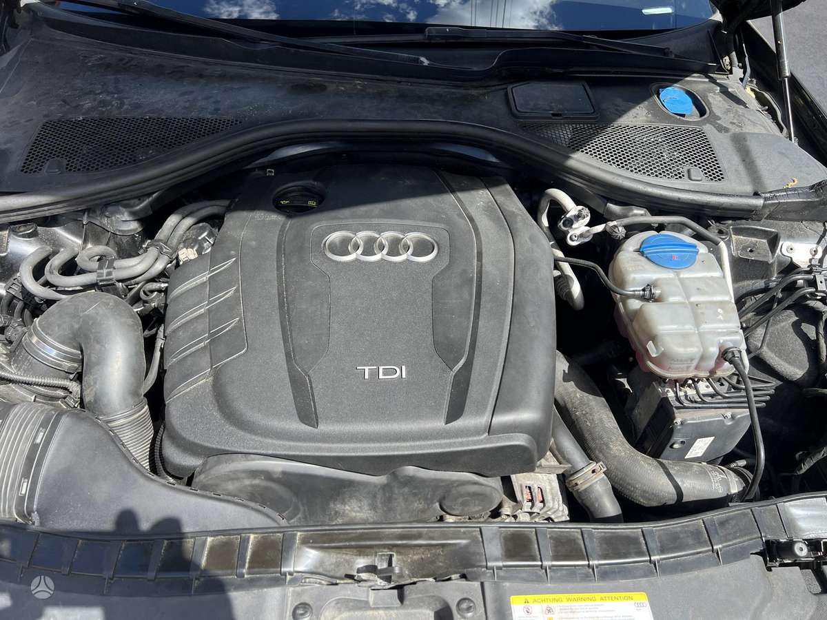 Audi A6, 2.0 l., Седан