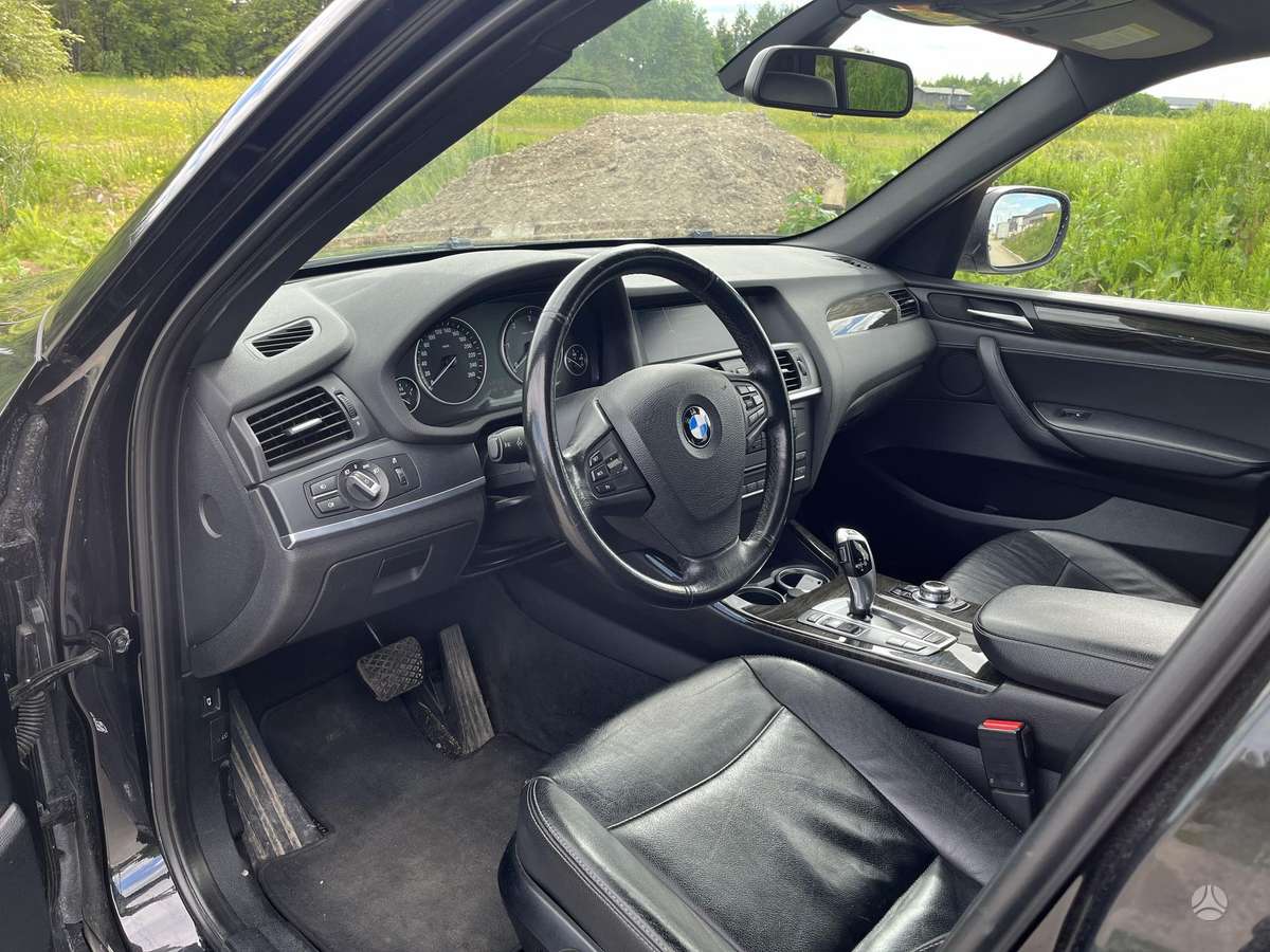 BMW X3, 2.0 l., off-road / crossover