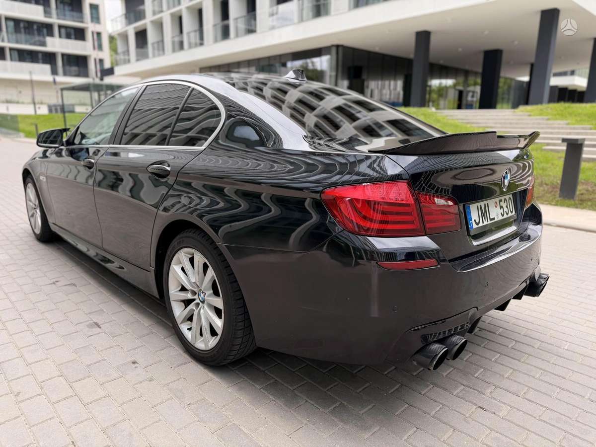 BMW 530, 3.0 l., Седан