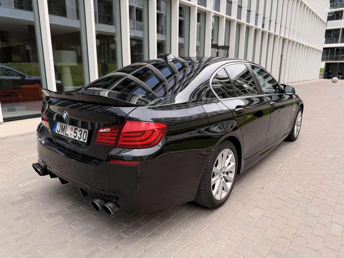 BMW 530, 3.0 l., Седан