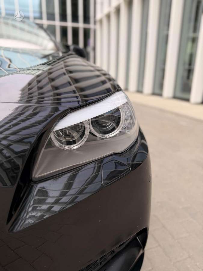 BMW 530, 3.0 l., Седан