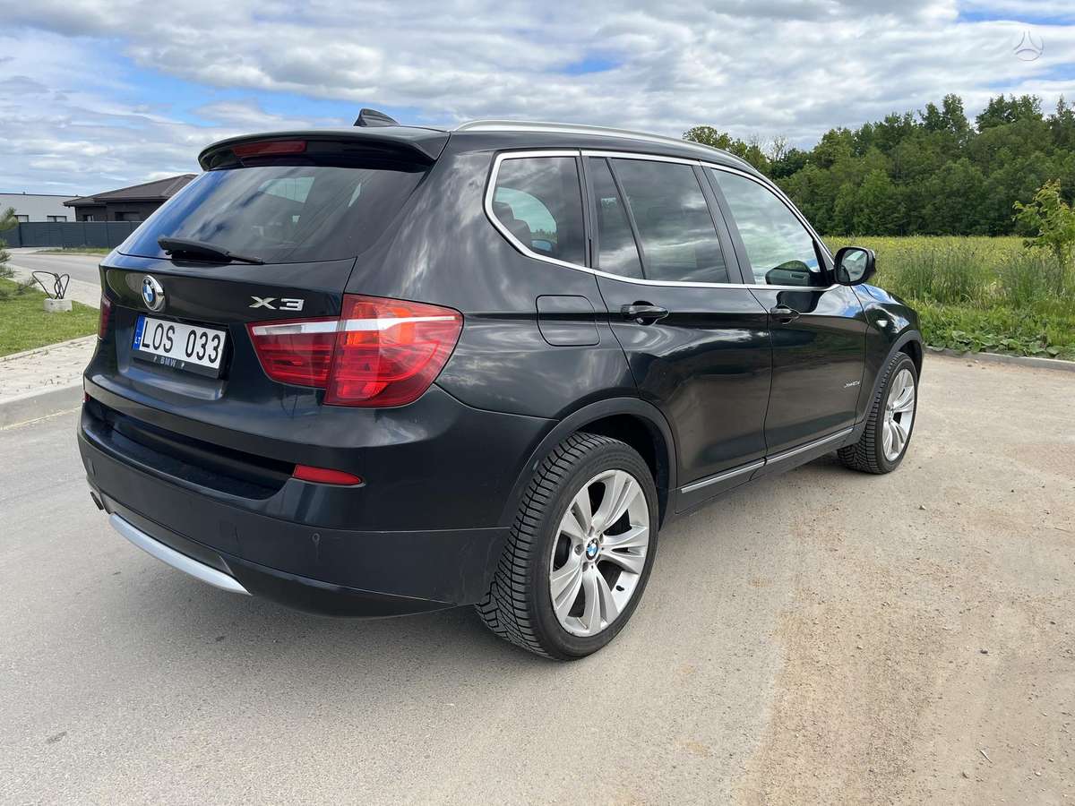 BMW X3, 2.0 l., off-road / crossover