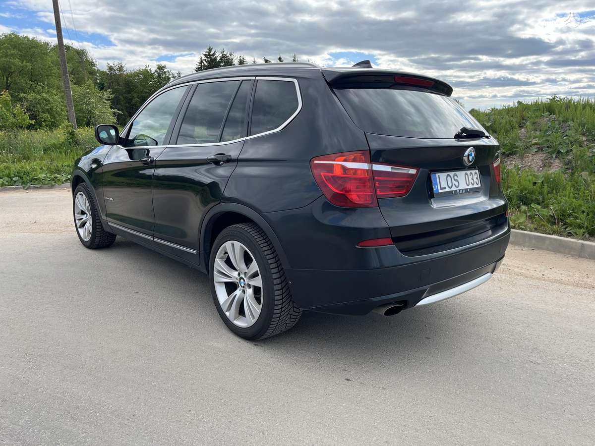 BMW X3, 2.0 l., off-road / crossover