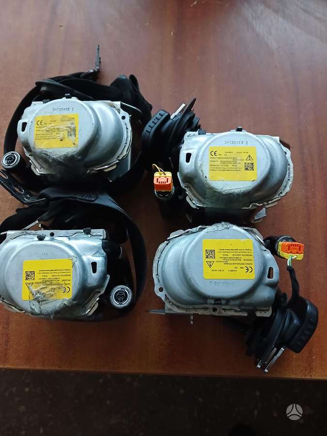 Audi Q7 Audi q7 dalimis