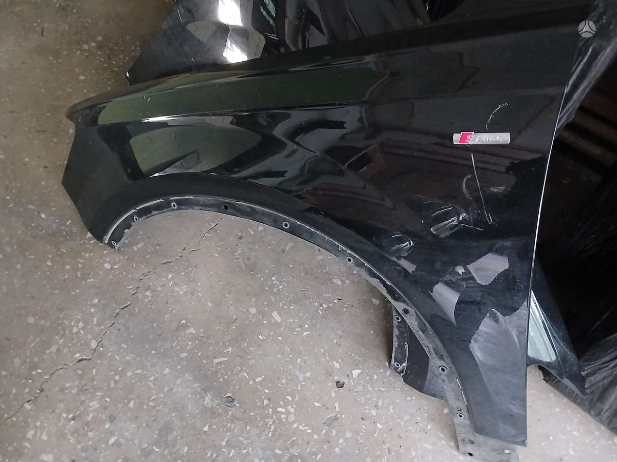 Audi Q7 Audi q7 dalimis
