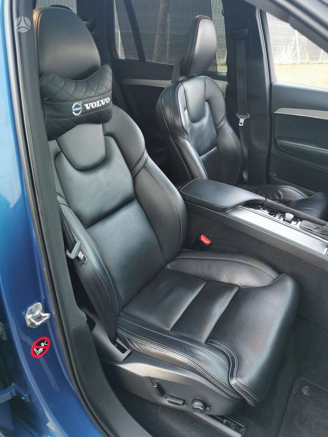 Volvo XC90 - 5
