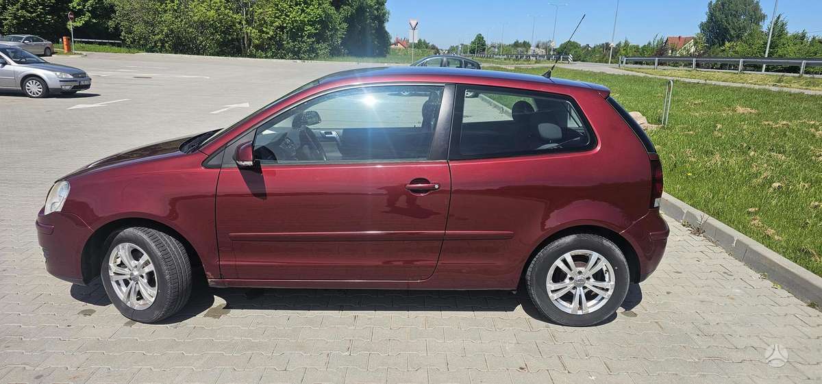 Volkswagen Polo - 4