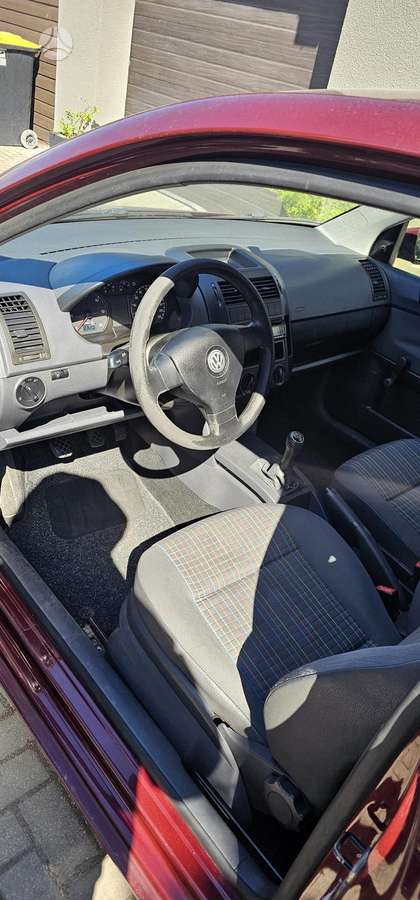 Volkswagen Polo - 12