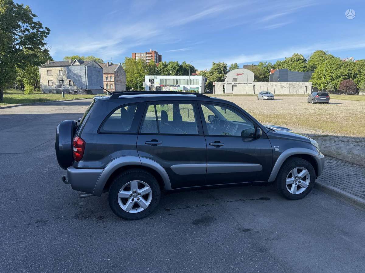 Toyota RAV4, mpv / minivan