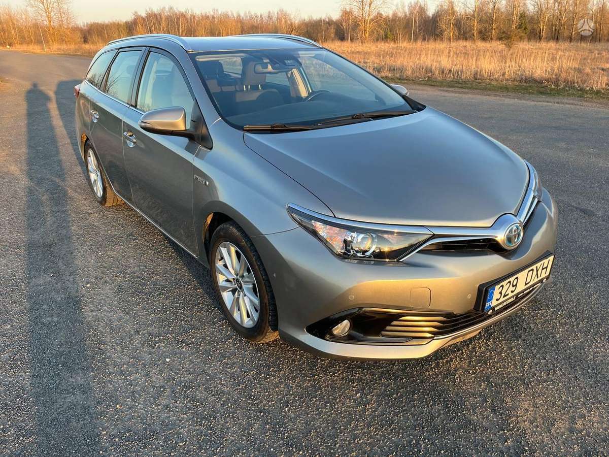 Toyota Auris - 3