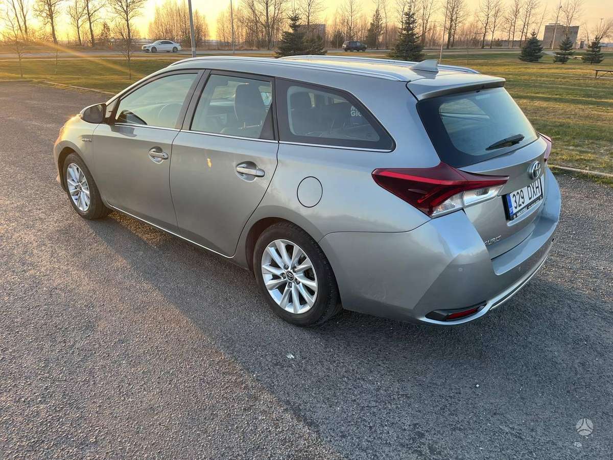 Toyota Auris - 8