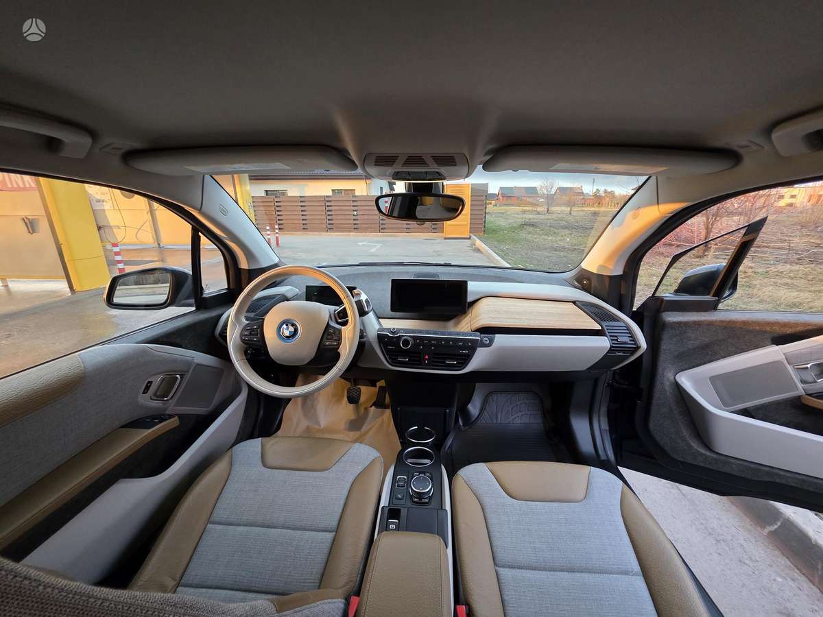 BMW i3, Минивэн