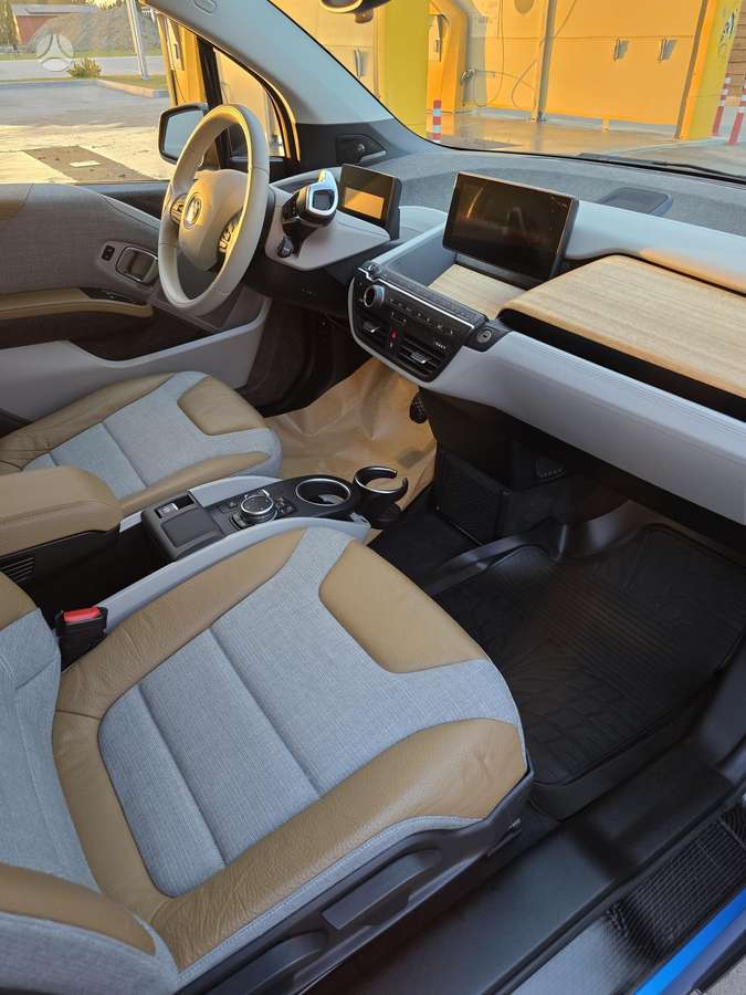 BMW i3, mpv / minivan