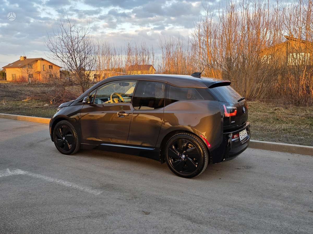 BMW i3, Минивэн