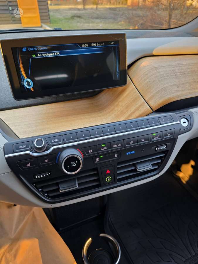 BMW i3, mpv / minivan