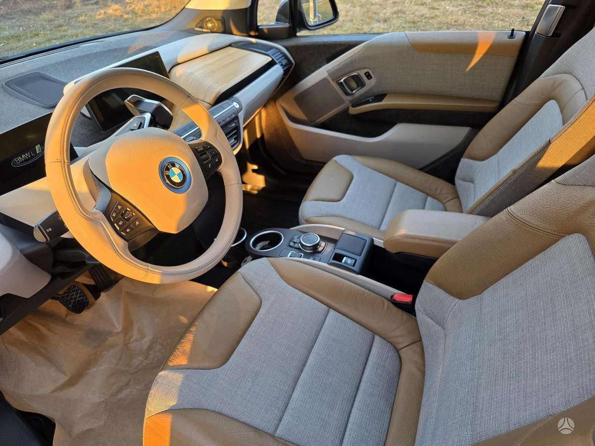 BMW i3, mpv / minivan