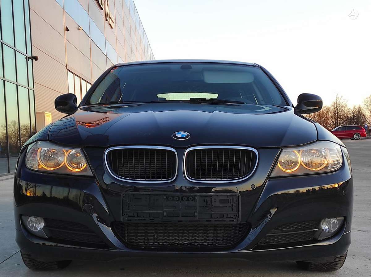 BMW 320, 2.0 l., universalas