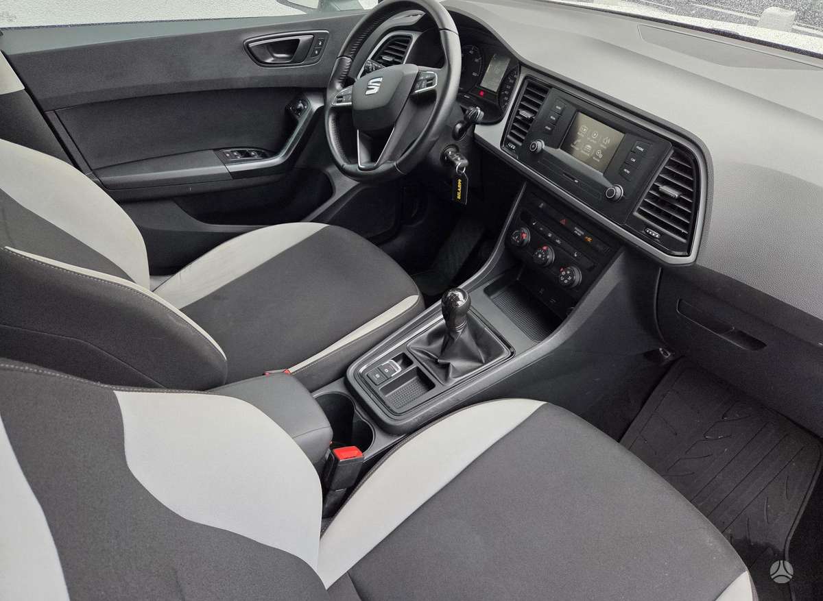 Seat Ateca, 1.6 l., Минивэн