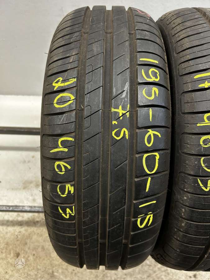 Goodyear Efficient Grip Performance, летние 195/60 R15