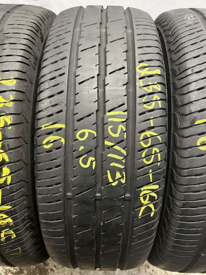 Continental Vanco 2, summer 235/65 R16