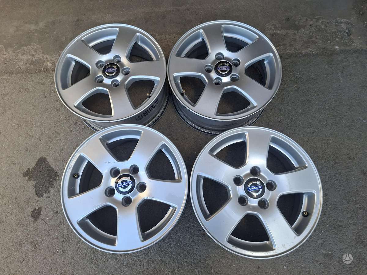 Volvo, lengvojo lydinio, R15