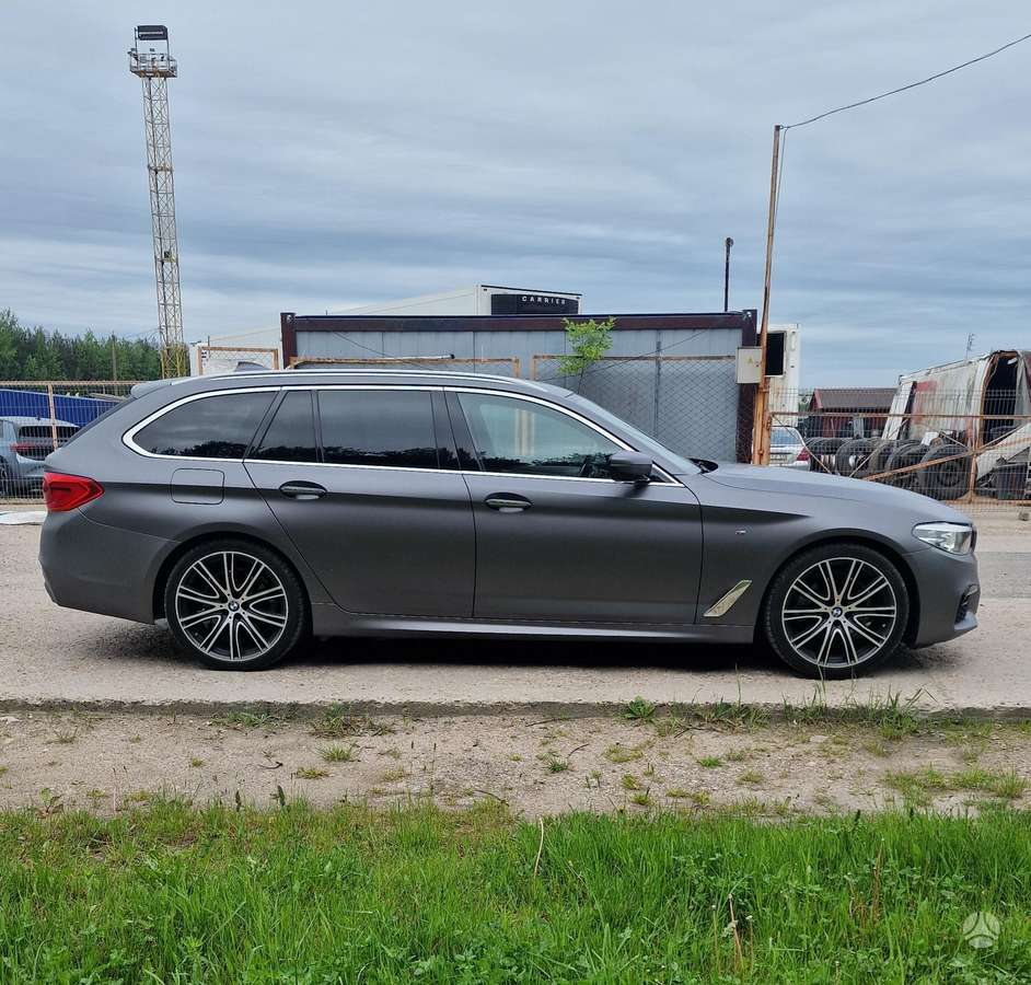 BMW 520, 2.0 l., wagon