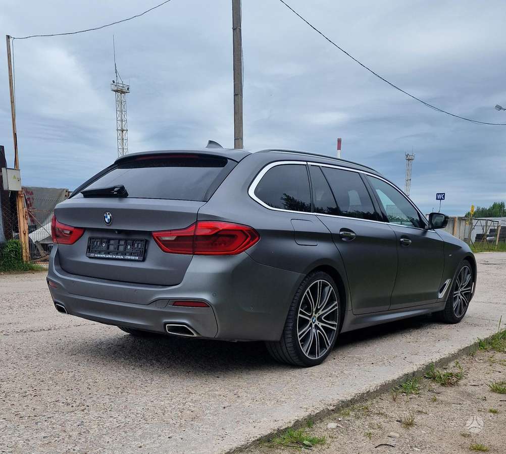 BMW 520, 2.0 l., wagon