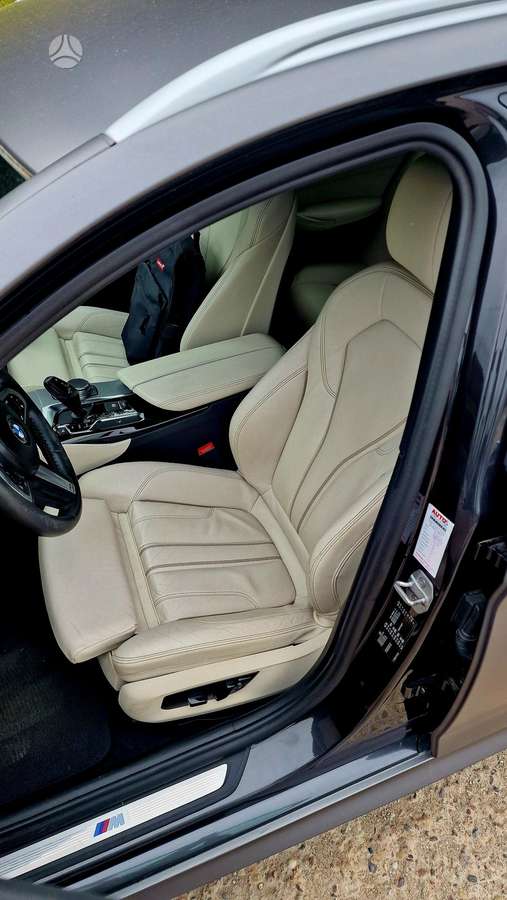 BMW 520, 2.0 l., wagon
