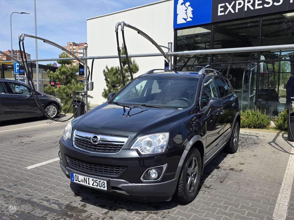 Opel Antara, 2.2 l., Внедорожник / Кроссовер