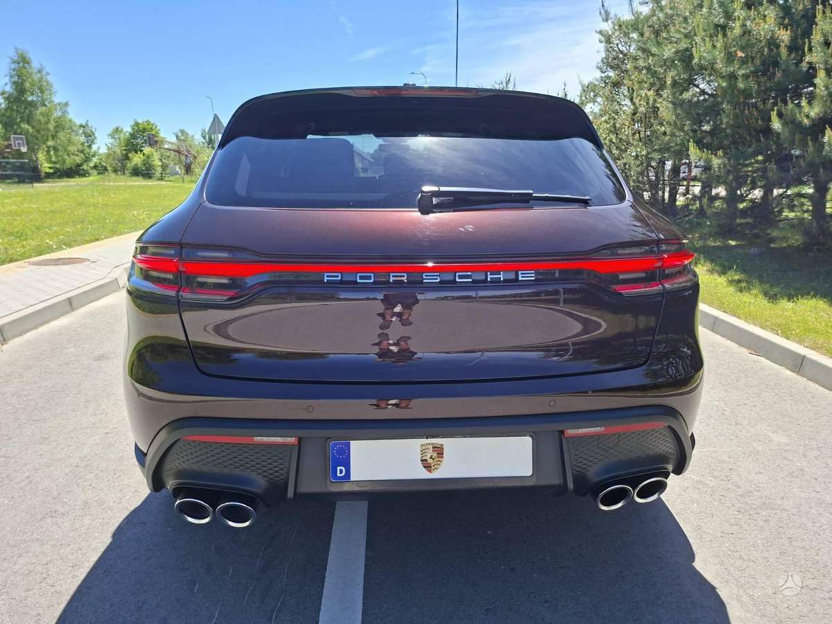 Porsche Macan - 8