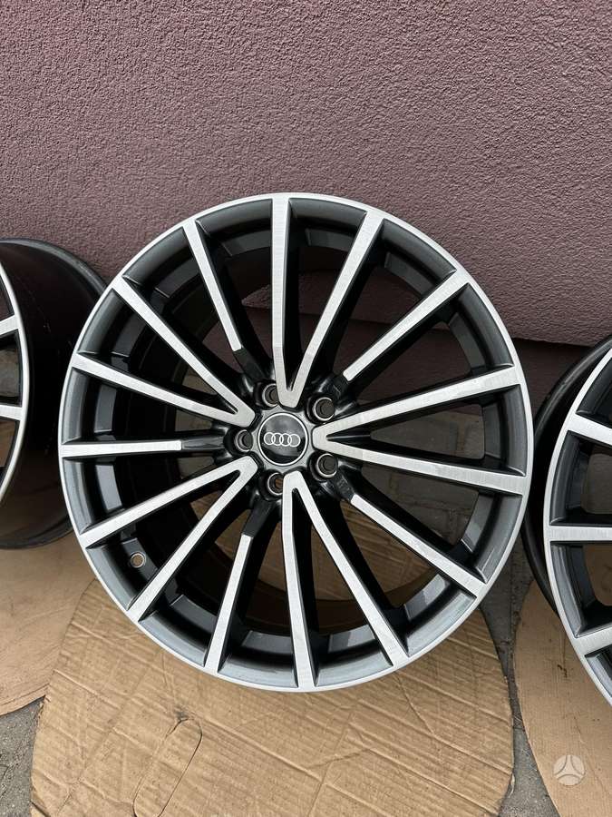 Audi A5, lengvojo lydinio, R19