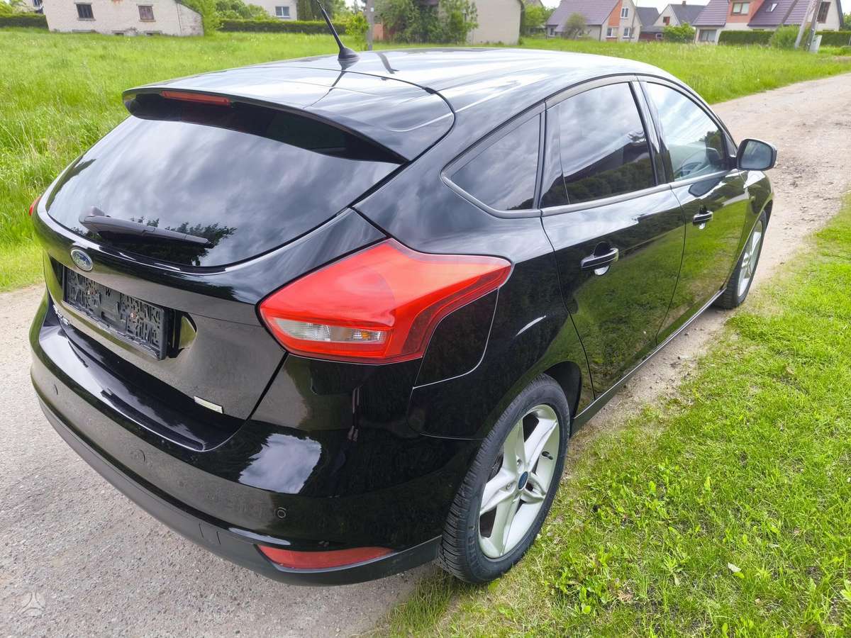 Ford Focus, 1.0 l., Хэтчбек