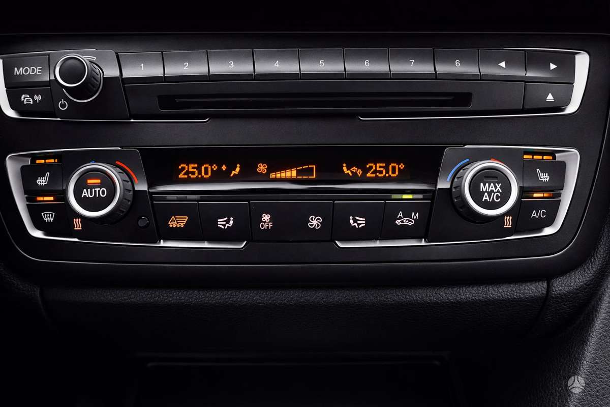 BMW 320, 2.0 l., Универсал