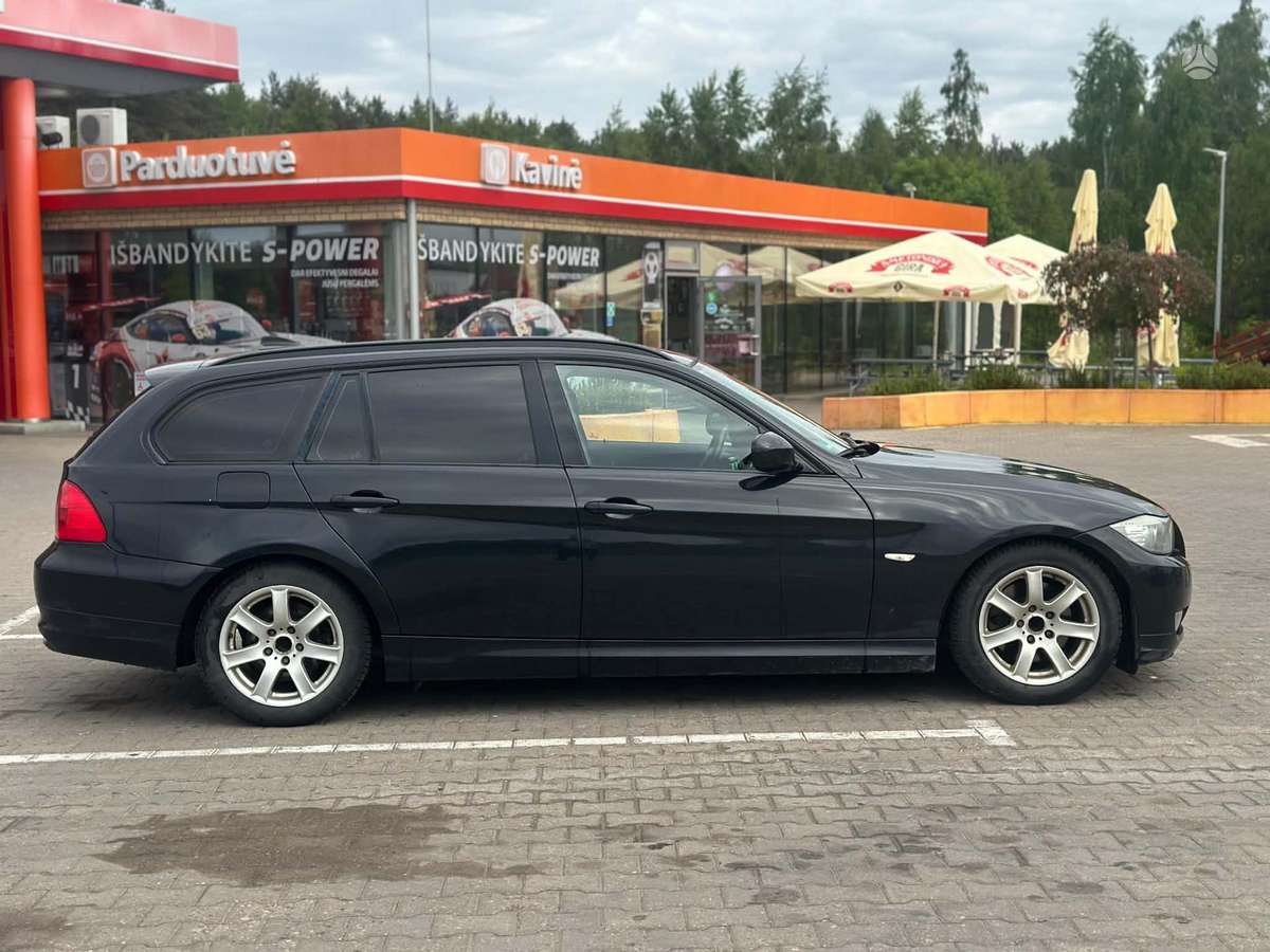BMW 318, 2.0 l., Универсал