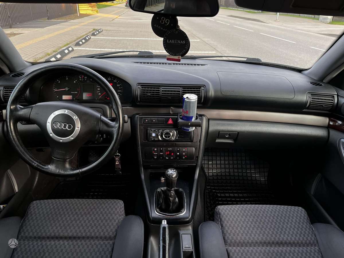 Audi A4, 1.9 l., universalas