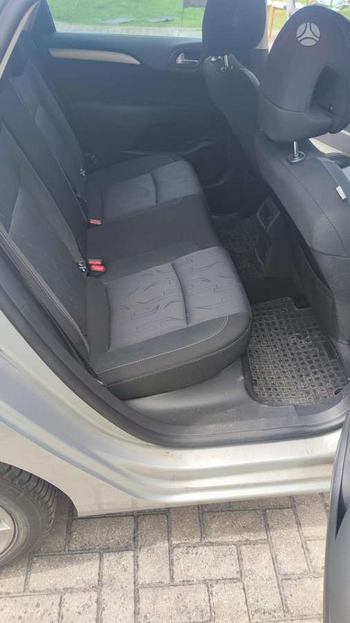 Citroen C4, 1.6 l., hatchback