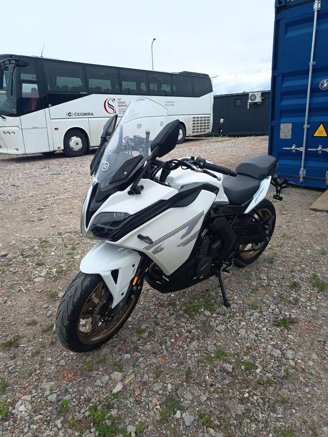 CFMOTO CF650 650cc, street / classic