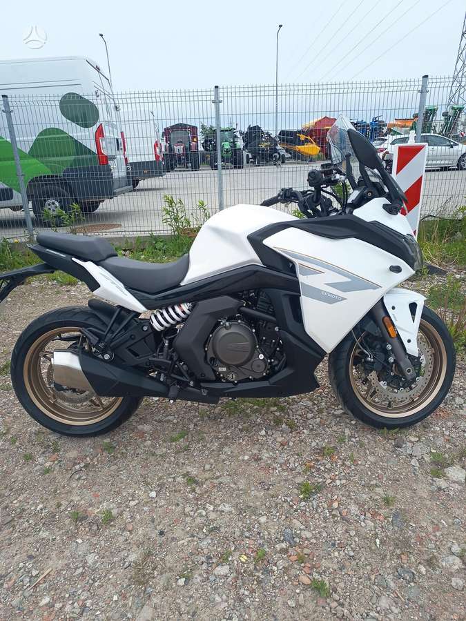 CFMOTO CF650 650cc, street / classic