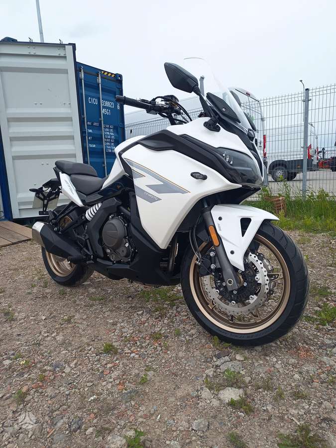 CFMOTO CF650 650cc, street / classic