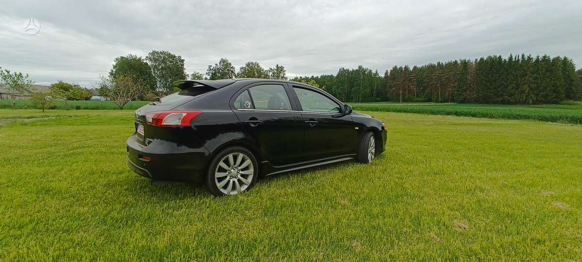 Mitsubishi Lancer, 2.0 l., hatchback