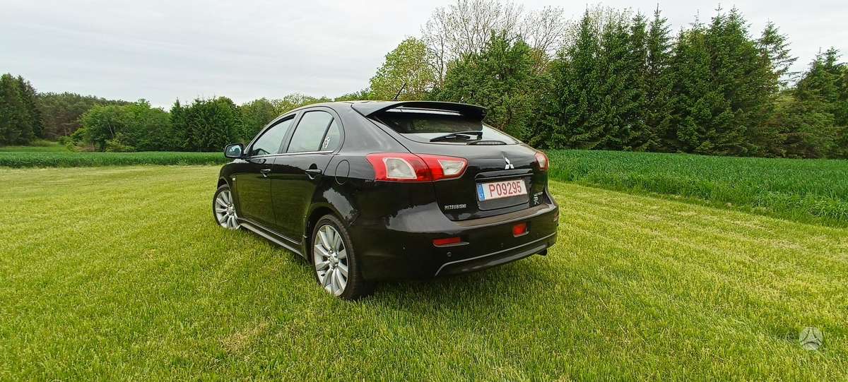 Mitsubishi Lancer, 2.0 l., hatchback