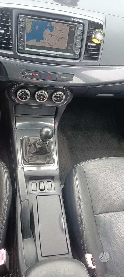 Mitsubishi Lancer, 2.0 l., hatchback