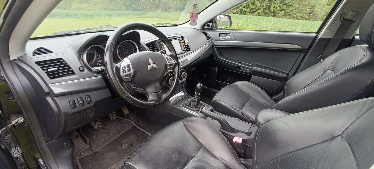 Mitsubishi Lancer, 2.0 l., hatchback