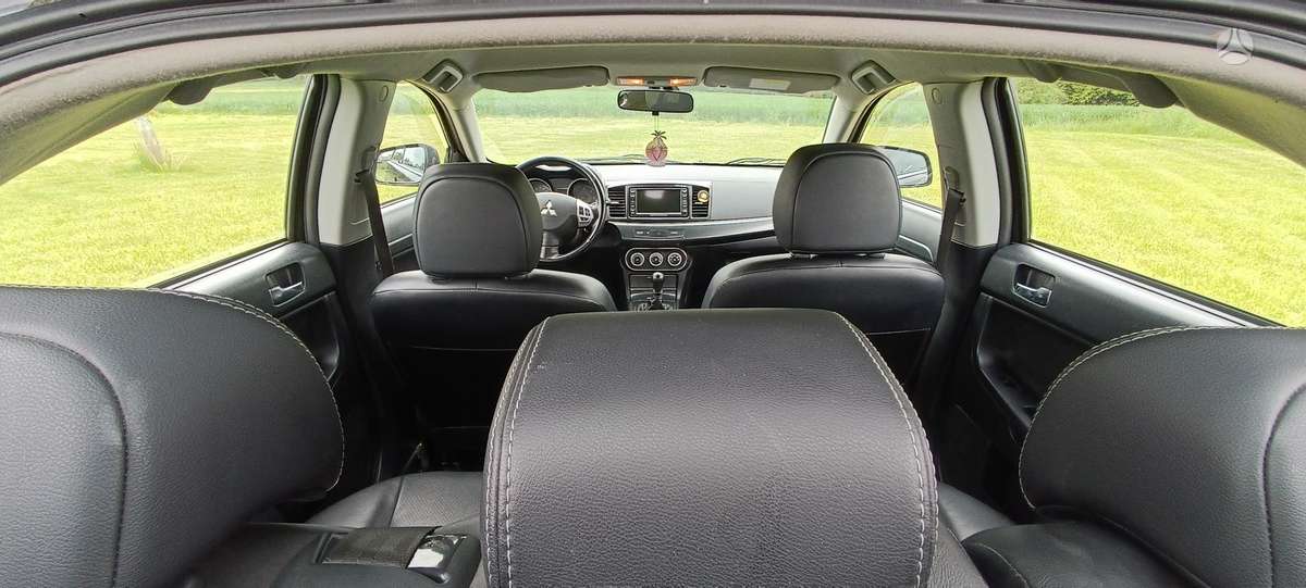 Mitsubishi Lancer, 2.0 l., hatchback