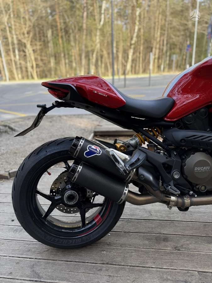Ducati Monster 1200cc, street / classic