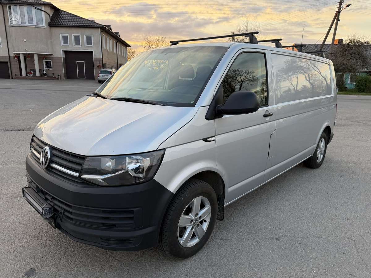 Volkswagen Transporter - 2