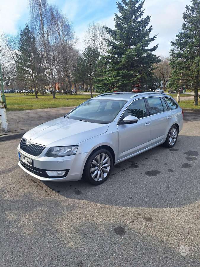 Škoda Octavia - 1
